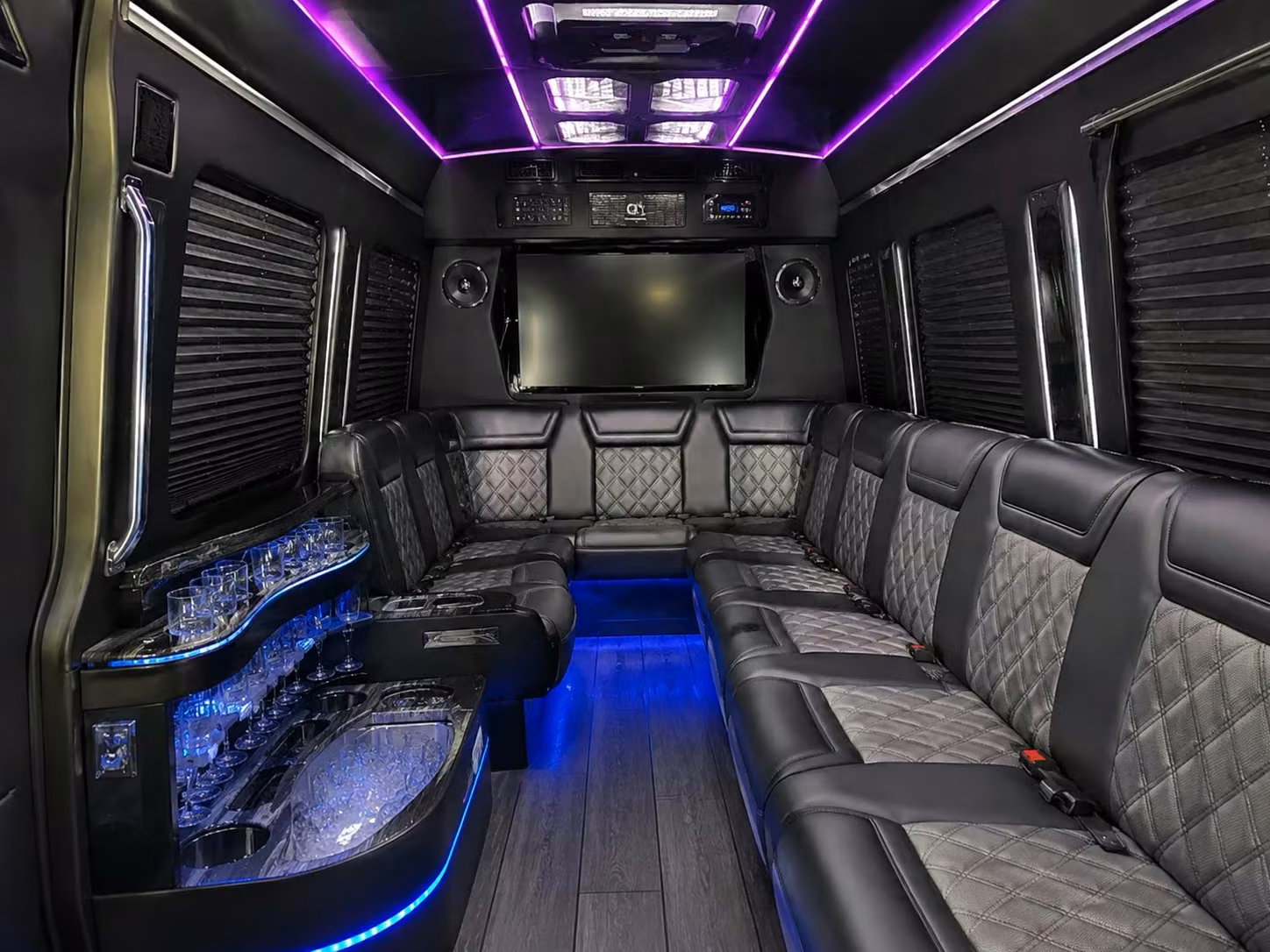 prom night dinner runs and multi stop transportation in the southaven area