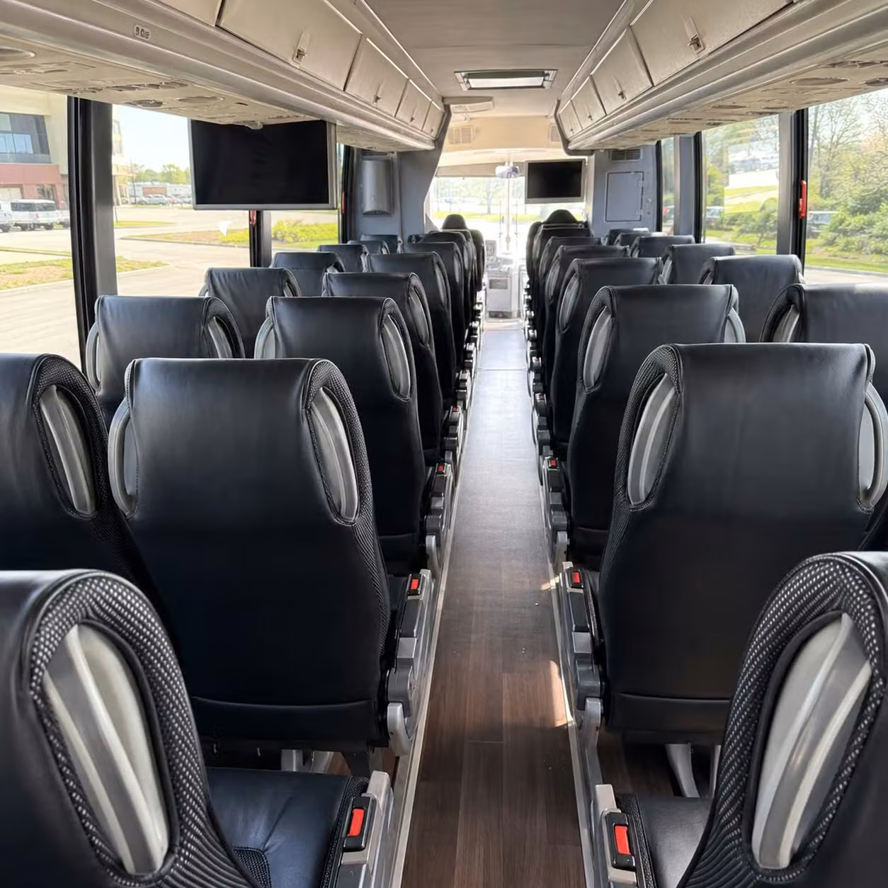 southaven 56 passenger charter bus rental