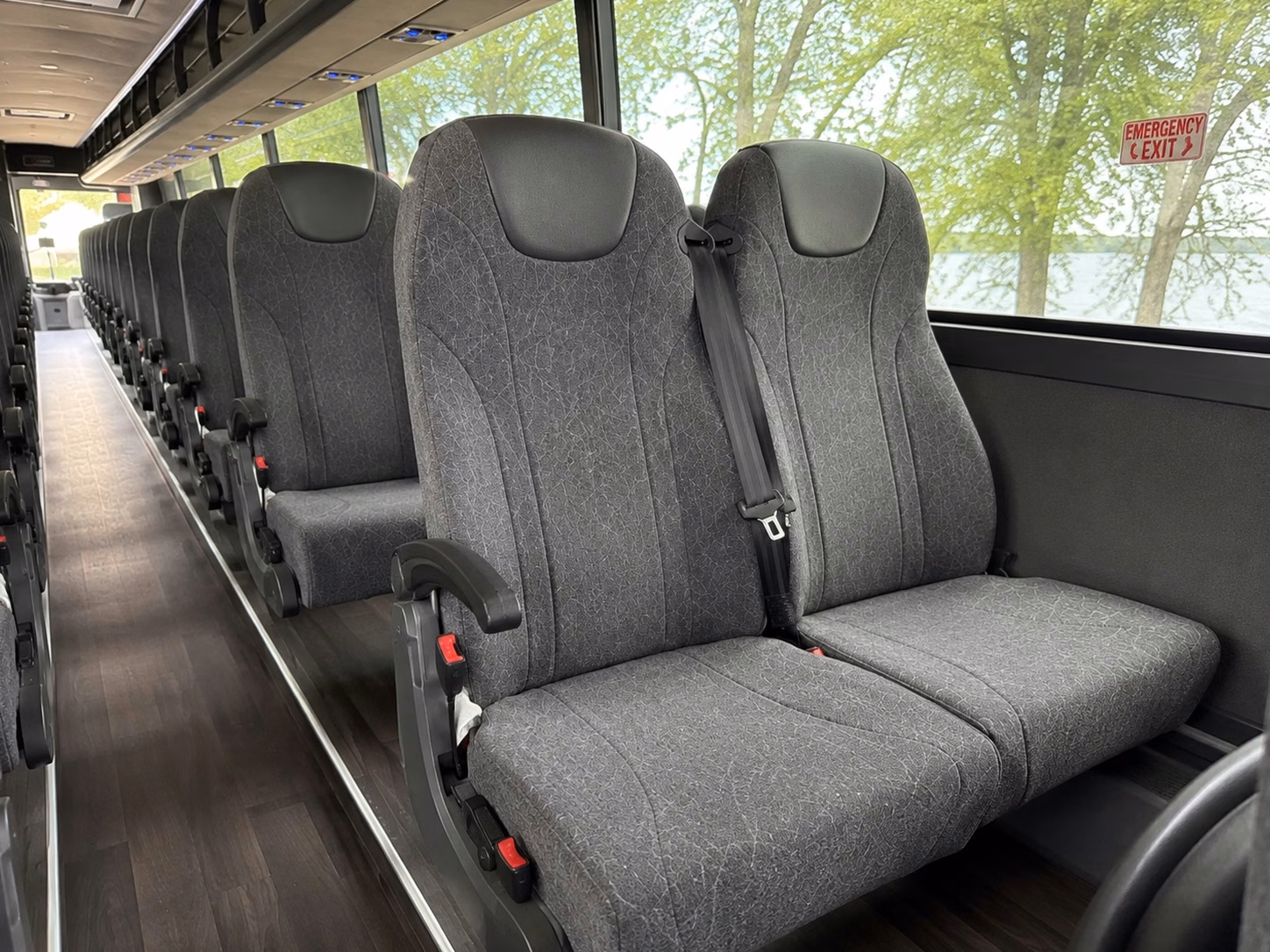 wedding bus rentals in southaven