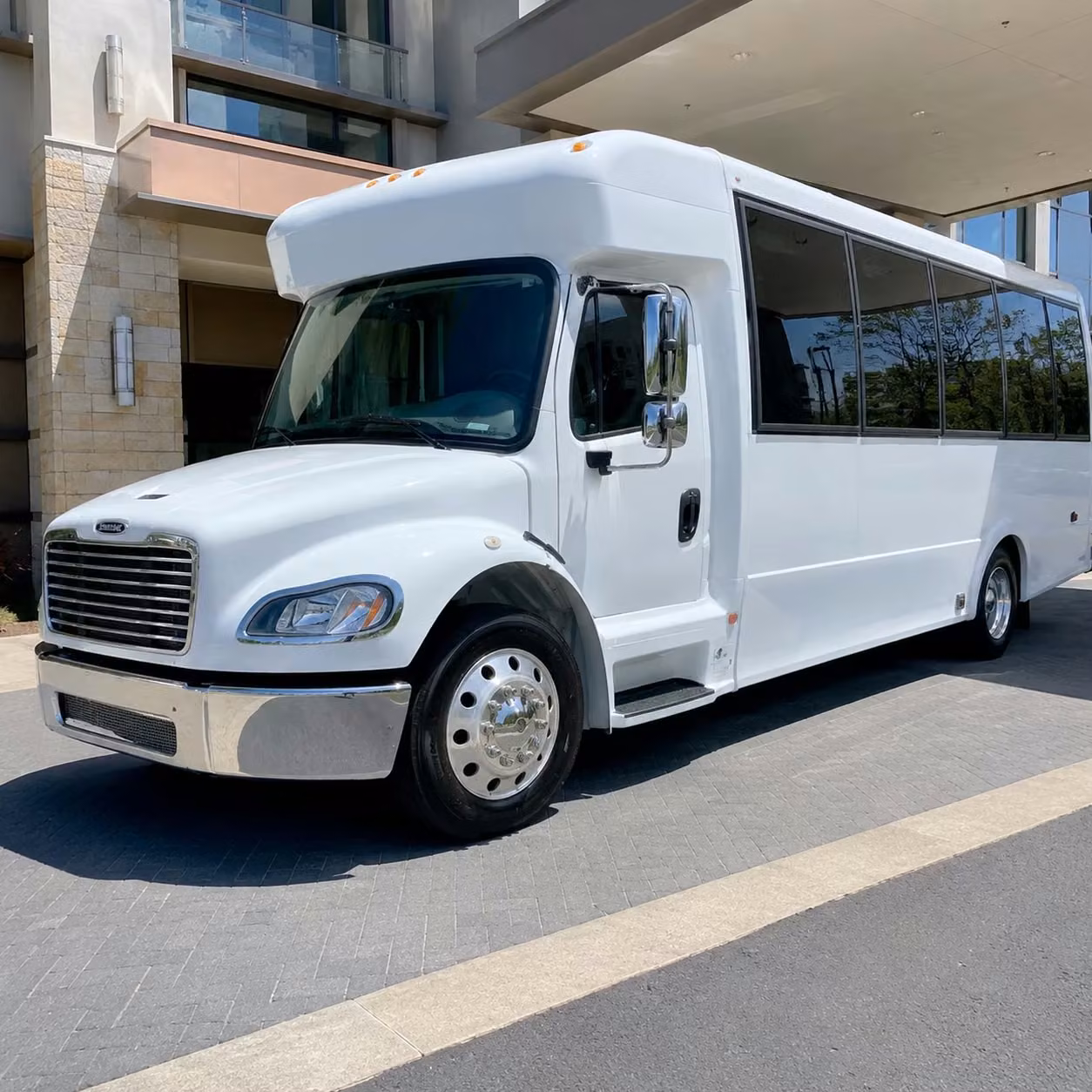 wedding shuttle services bus rentals in southaven